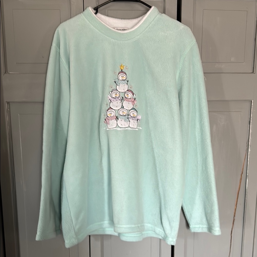 Mint Green Woman’s Snowman Shirt
